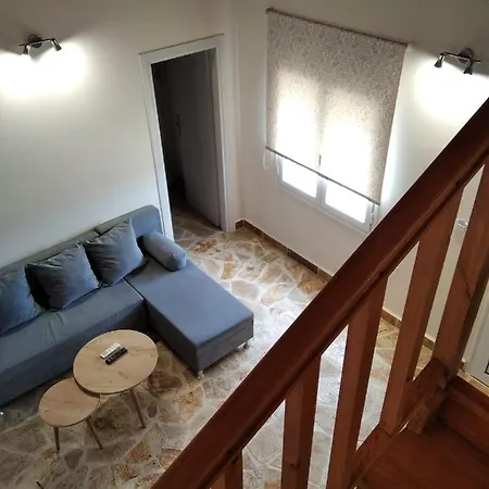 Lykoporia Seaside House *