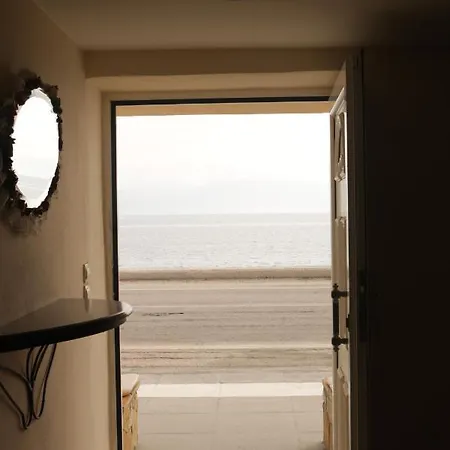 Lykoporia Seaside House Holiday home *