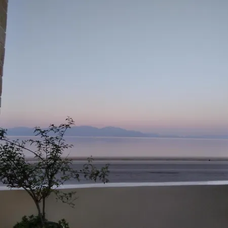 Lykoporia Seaside House * Likoporia