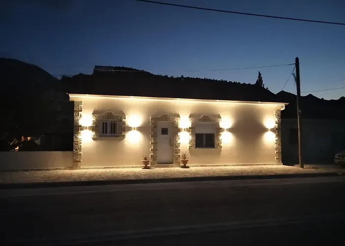 Semesterbostad Lykoporia Seaside House *