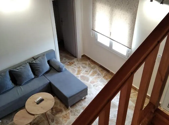 Lykoporia Seaside House *